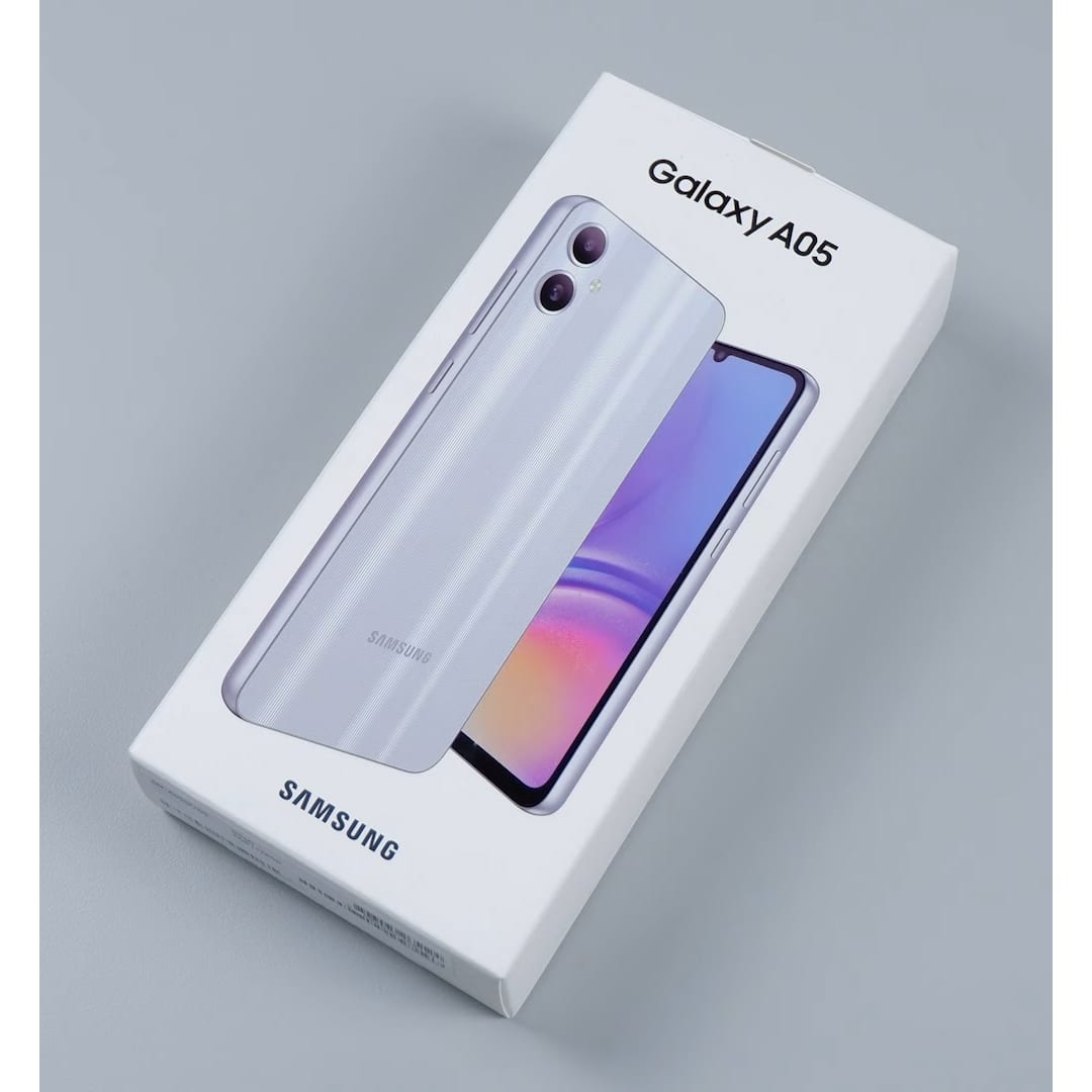 گوشی موبایل سامسونگ مدل Galaxy A05 دو سیم کارت ظرفیت 128 گیگابایت و رم 4 گیگابایت به همراه شارژر سامسونگ