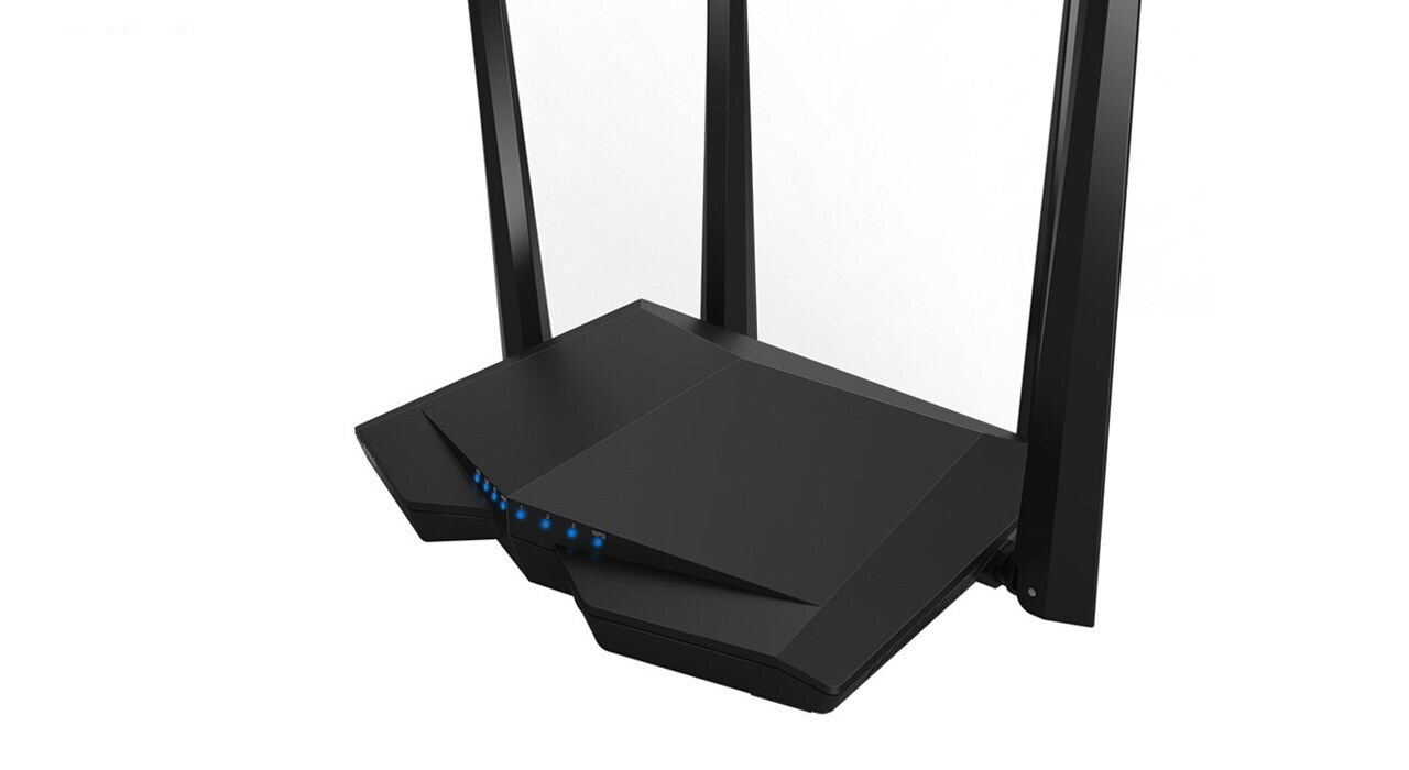 روتر بی سیم دو بانده تندا مدل AC6