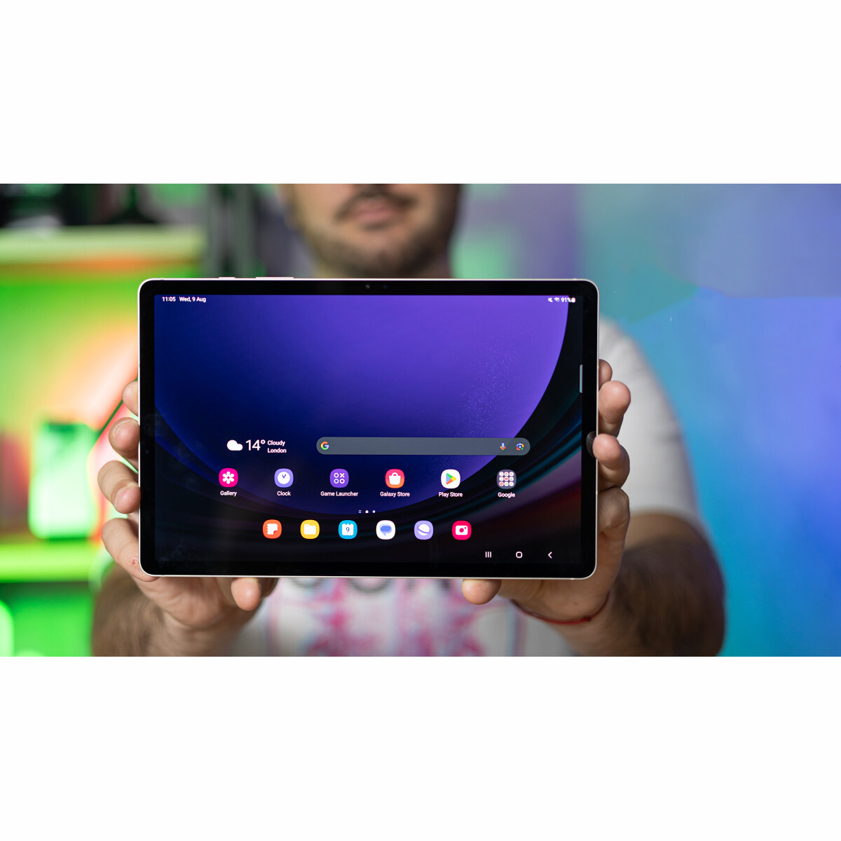 تبلت سامسونگ مدل Galaxy Tab S9 ظرفیت 256 گیگابایت و رم 12 گیگابایت به همراه قلم و کیبورد