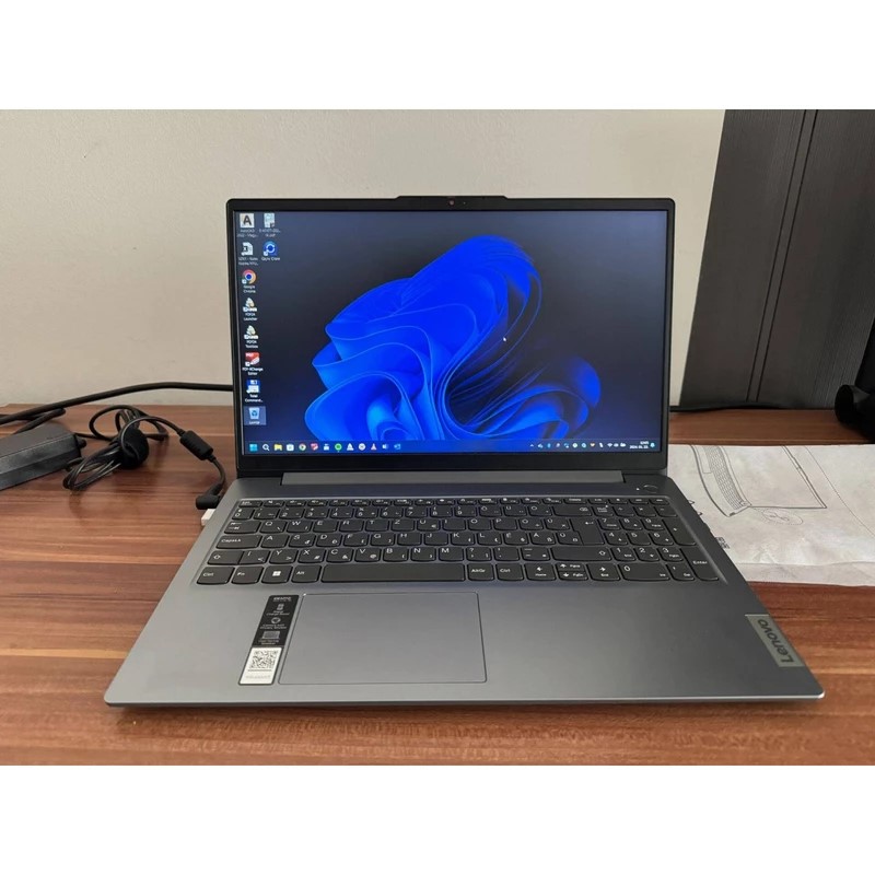 لپ تاپ 15.6 اینچی لنوو مدل IdeaPad Slim 3 15IRU8-i3 1315U-8GB LPDDR5-1TB SSD-TN - کاستوم شده