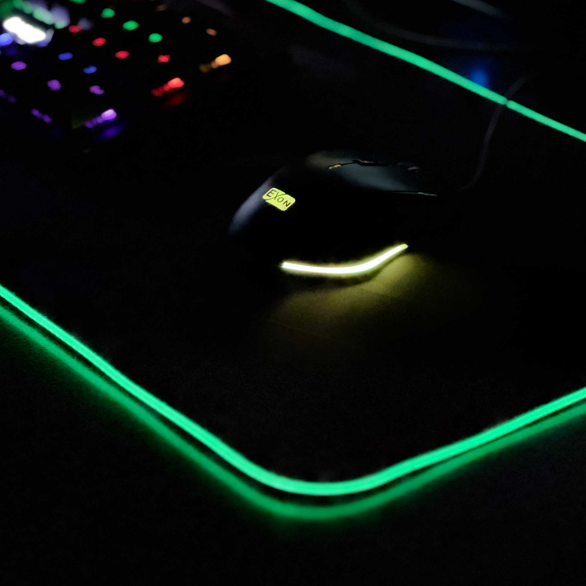 ماوس پد مخصوص بازی ام اس آی مدل RGB 30X80