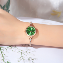 ساعت مچی عقربه ای زنانه اسکمی مدل 1854 GN