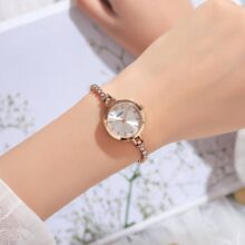 ساعت مچی عقربه ای زنانه اسکمی مدل 1854 SI