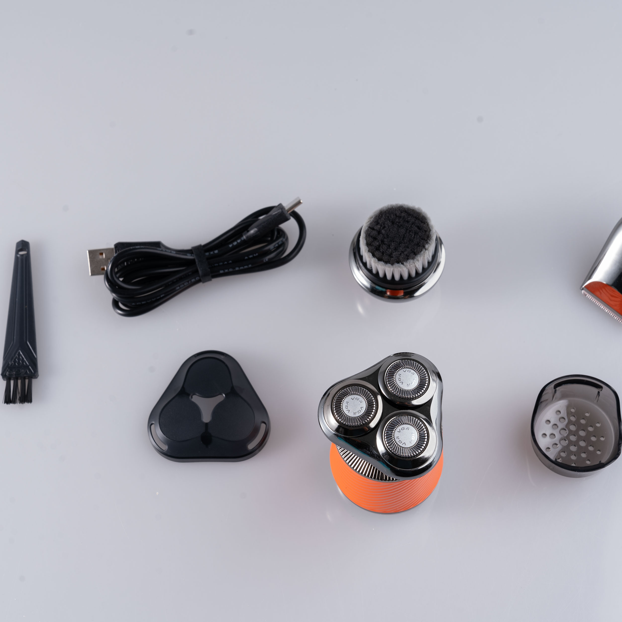 ماشین اصلاح موی صورت شارژی وی جی ار مدل V-391