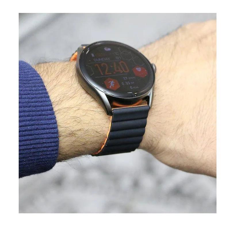 ساعت هوشمند گلوریمی مدل MAR SEAWTE IM 1 PRO دارای قابلیت های قابلیت مکالمه از طریق بلوتوث، قابلیت مکالمه مستقیم، پشتیبانی از زبان فارسی در منو و سیستم‌عامل بند سیلیکون