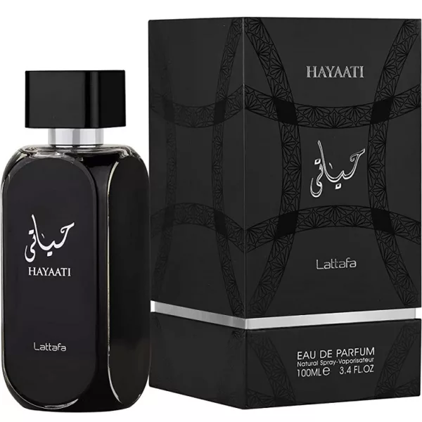ادوپرفیوم مردانه لطافه، مدل حیاتی با حجم 100 میلی‌لیتر و رایحه طبیعت، شیرین، خوراکی، خنک، چوب، مناسب تمام فصول، نت آغازین سیب، ترنج، نت میانی دارچین، چوبهای جنگلی، نت پایانی مشک، وانیل