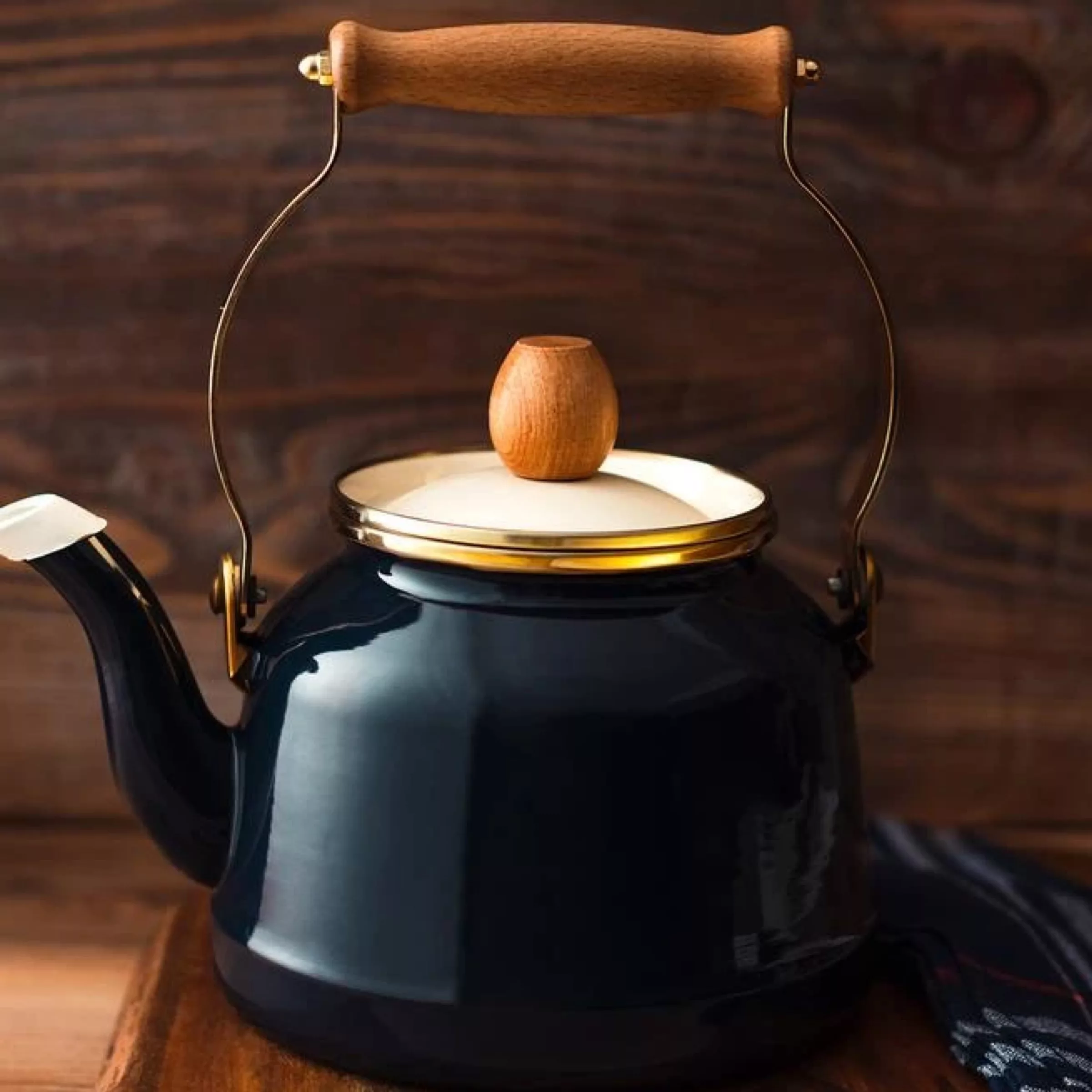 کتری مادام کوکو طرح  Bonneville