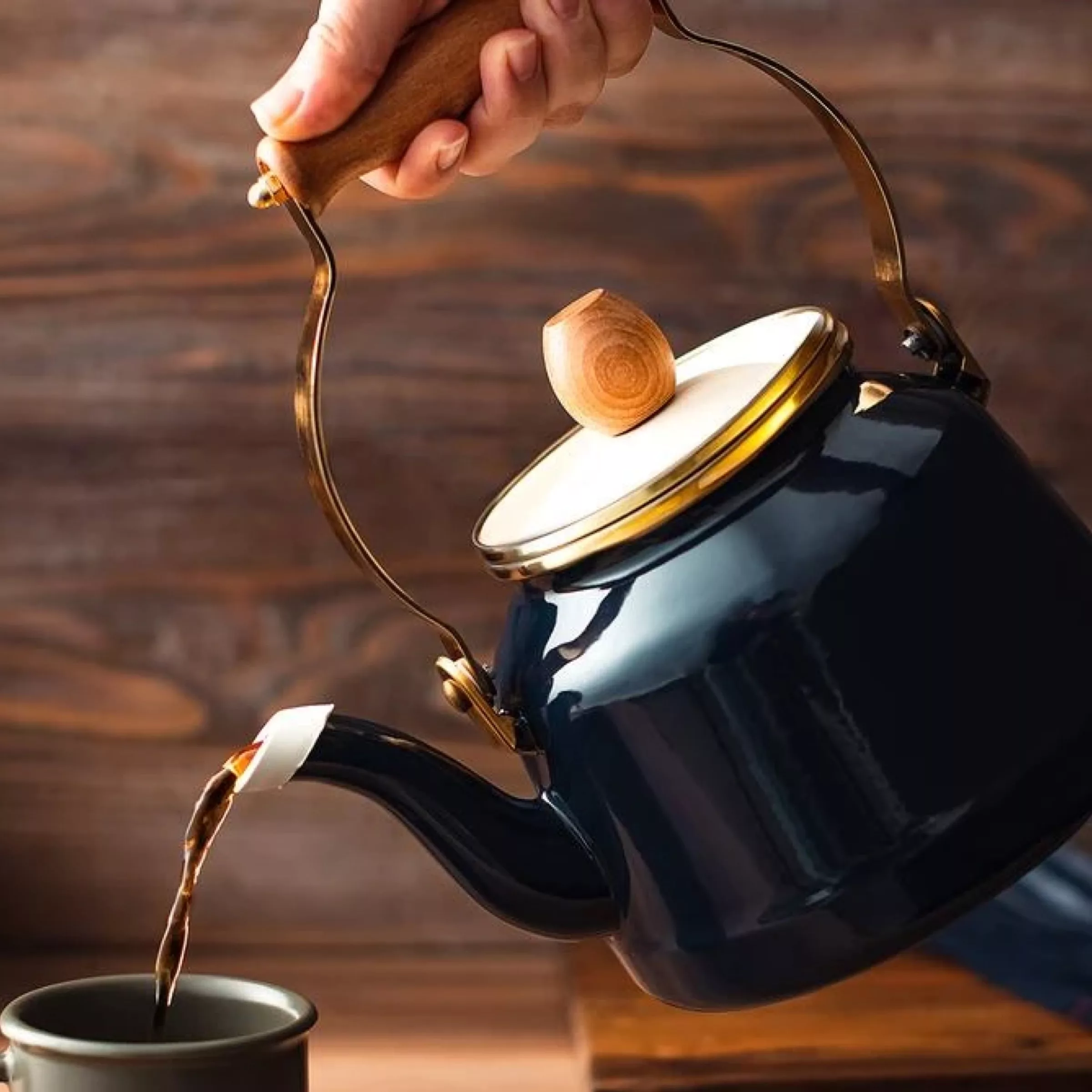 کتری مادام کوکو طرح  Bonneville