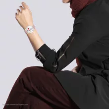 ساعت مچی عقربه ای زنانه والار طرح بی نهایت مدل LF1779