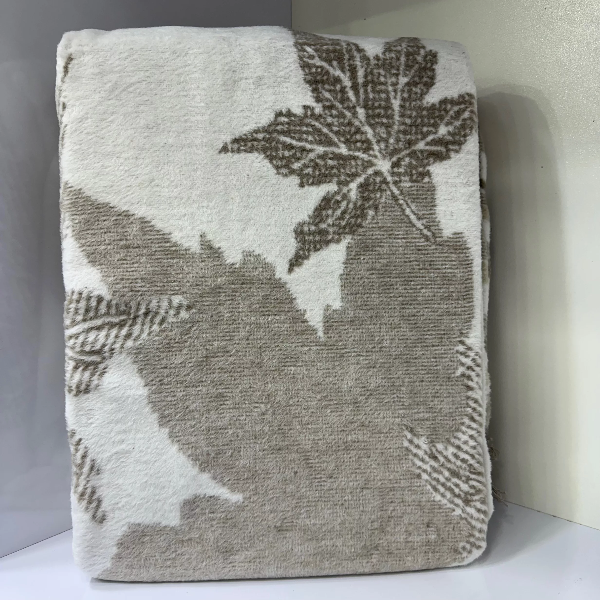 پتو ازدیلک مدل ahorn سایز 180×220 سانتی متر