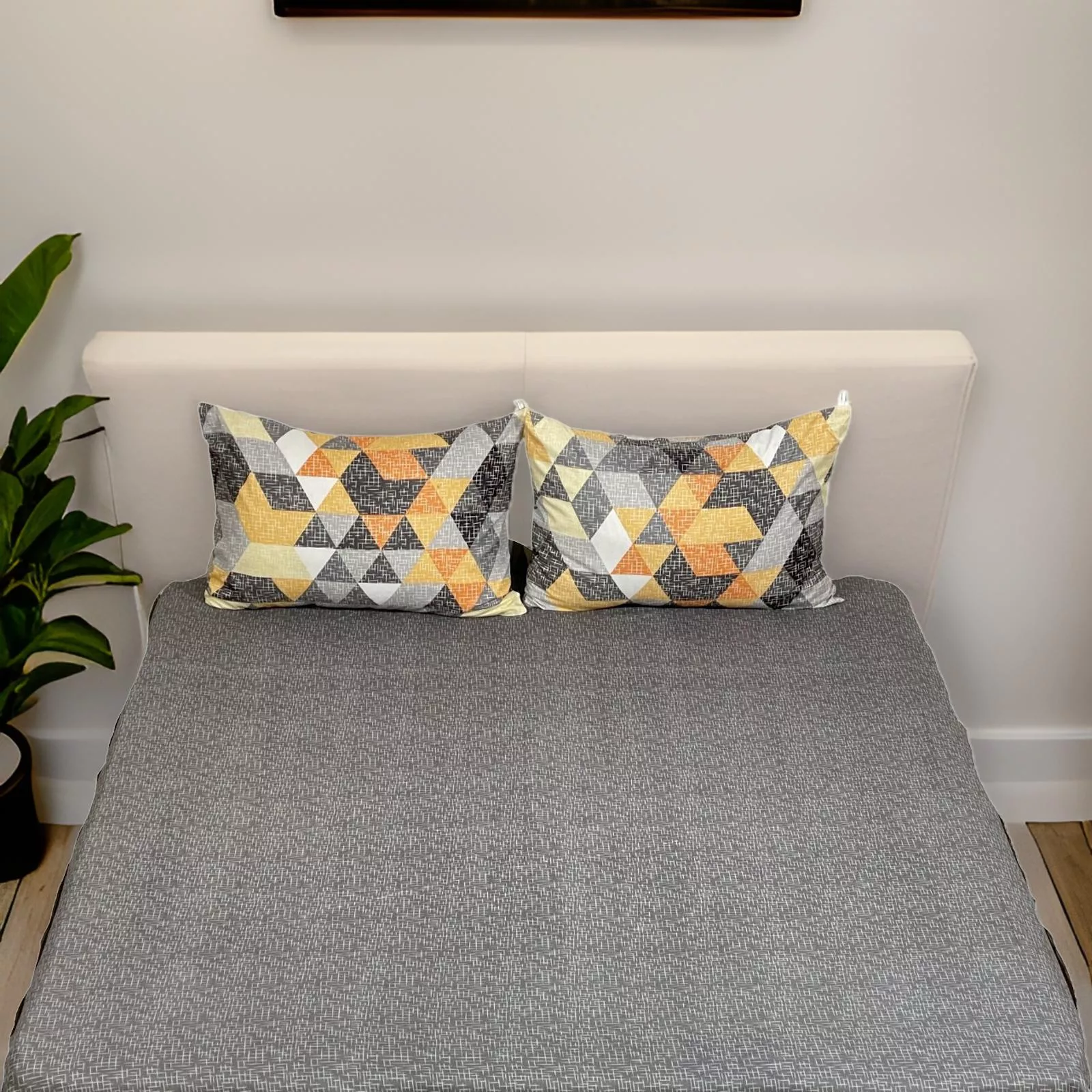 سرویس خواب مانیکاهوم مدل Hita plus هیتا پلاس یک نفره سه تکه