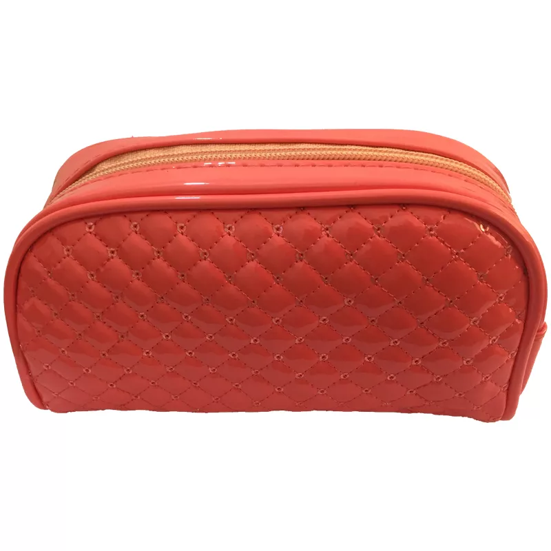 رژ لب مایع بکا کد LG363944 مجموعه 3 عددی به همراه کیف لوازم آرایش VP