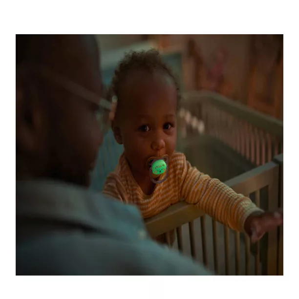 پستانک اونت مدل شب تاب کد scf376/01 بسته 2 عددی