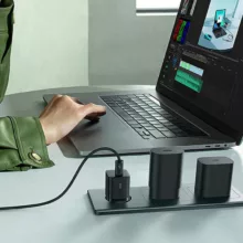 شارژر دیواری 25 وات بیسوس مدل GaN5 mini به همراه کابل تبدیل تایپ سی