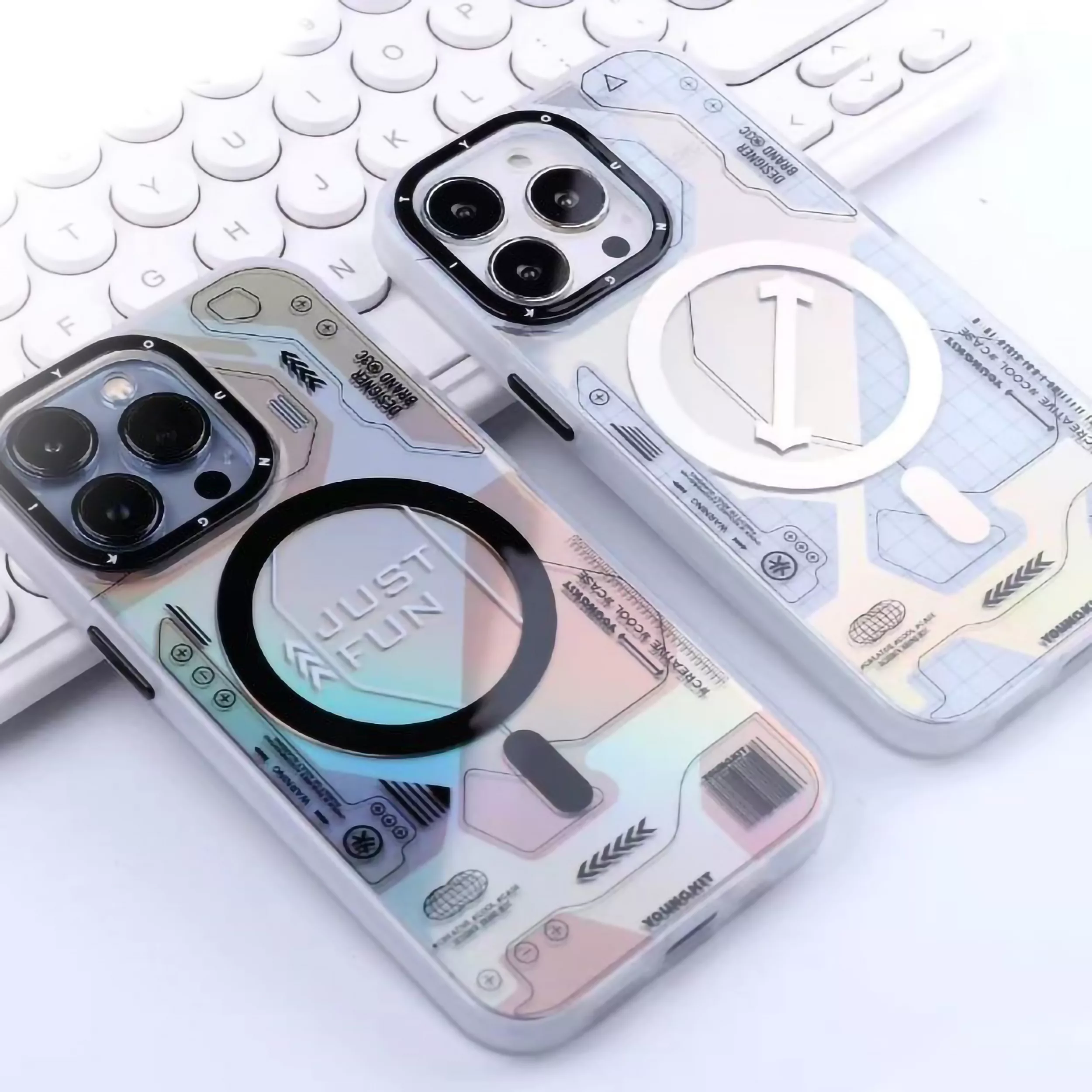 کاور یانگ کیت مدل Metaverse کد META002 مناسب برای گوشی موبایل اپل IPHONE 13