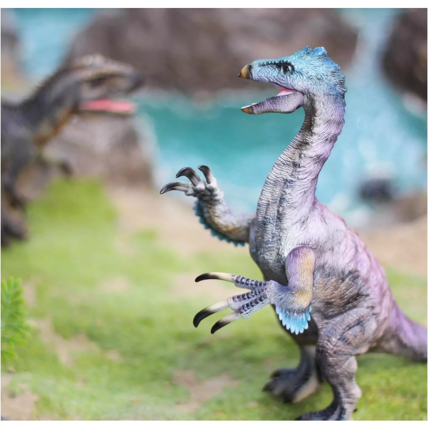 فیگور تی ان جی مدل دایناسور طرح THERIZINOSAURUS کد T5015