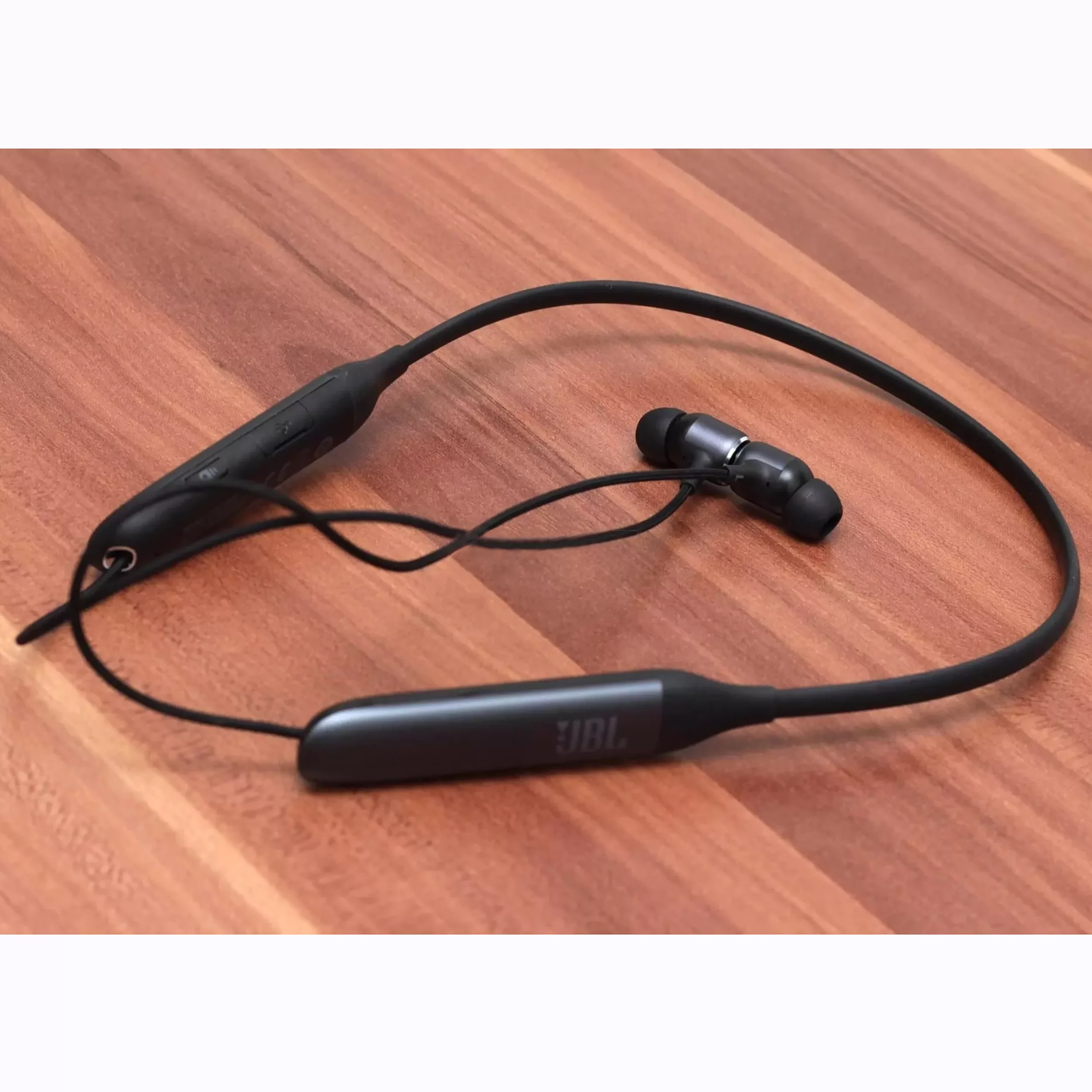 هدفون بی سیم جی بی ال مدل Live 220BT