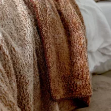 پتو مادام کوکو مدل Nord Tile سایز 220×200 سانتی متر