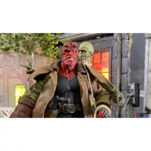 اکشن فیگور مزکو تویز مدل پسر جهنمی هل بوی طرح Hellboy Ivan Corpse مجموعه 2 عددی