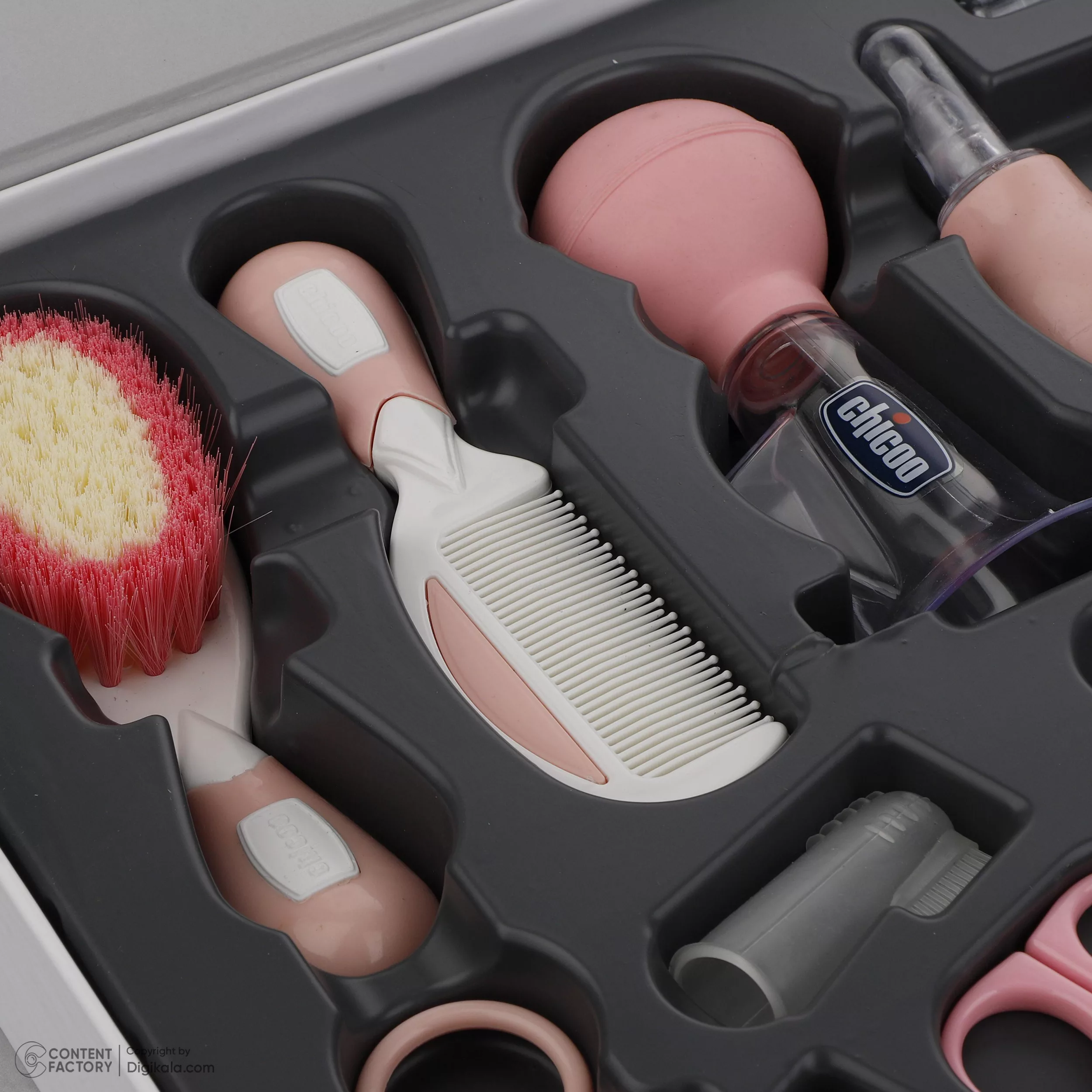 ست بهداشتی کودک چیکو مدل 154 مجموعه 18 عددی