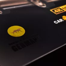 پخش کننده تصویری خودرو میباخ کار مدل MC120 مناسب برای تیبا 1