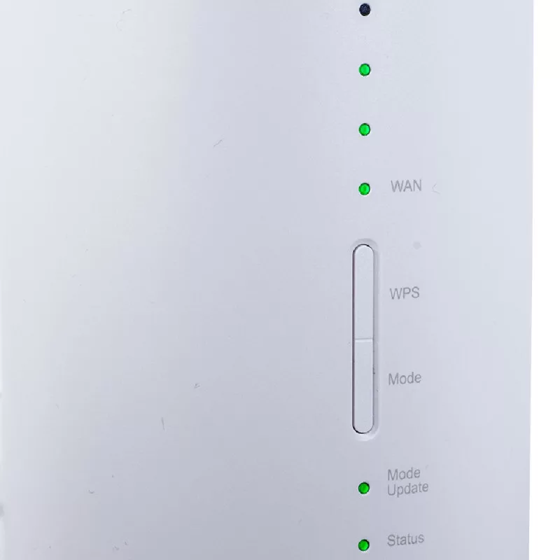 مودم 4G/TD-LTE مدل HW33 L01 به همراه سیمکارت TD-LTE و 300 گیگ اینترنت یکساله