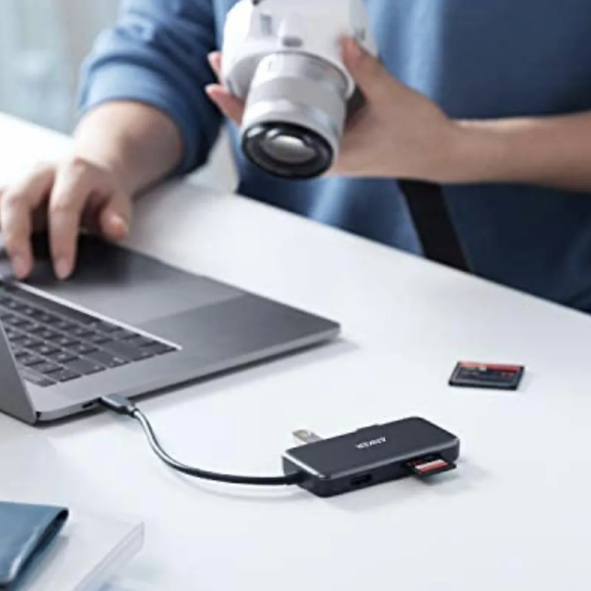 هاب 5 پورت USB-C انکر مدل A8334