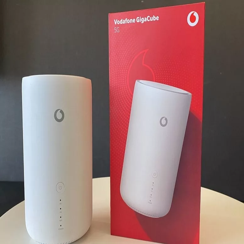 مودم TD-LTE ودافون مدل 5G Giga Cube HH500V