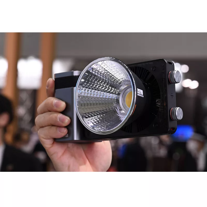 نور ثابت ال ای دی ژیون مدل MOLUS X100 Pro