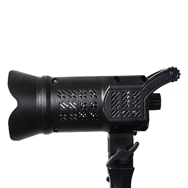 نور ثابت ویدیویی 60 وات مدل C24 RGB