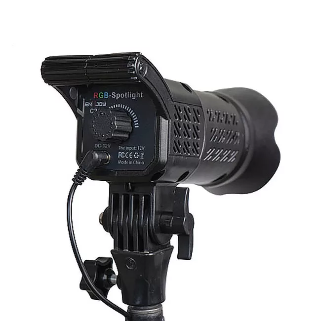 نور ثابت ویدیویی 60 وات مدل C24 RGB