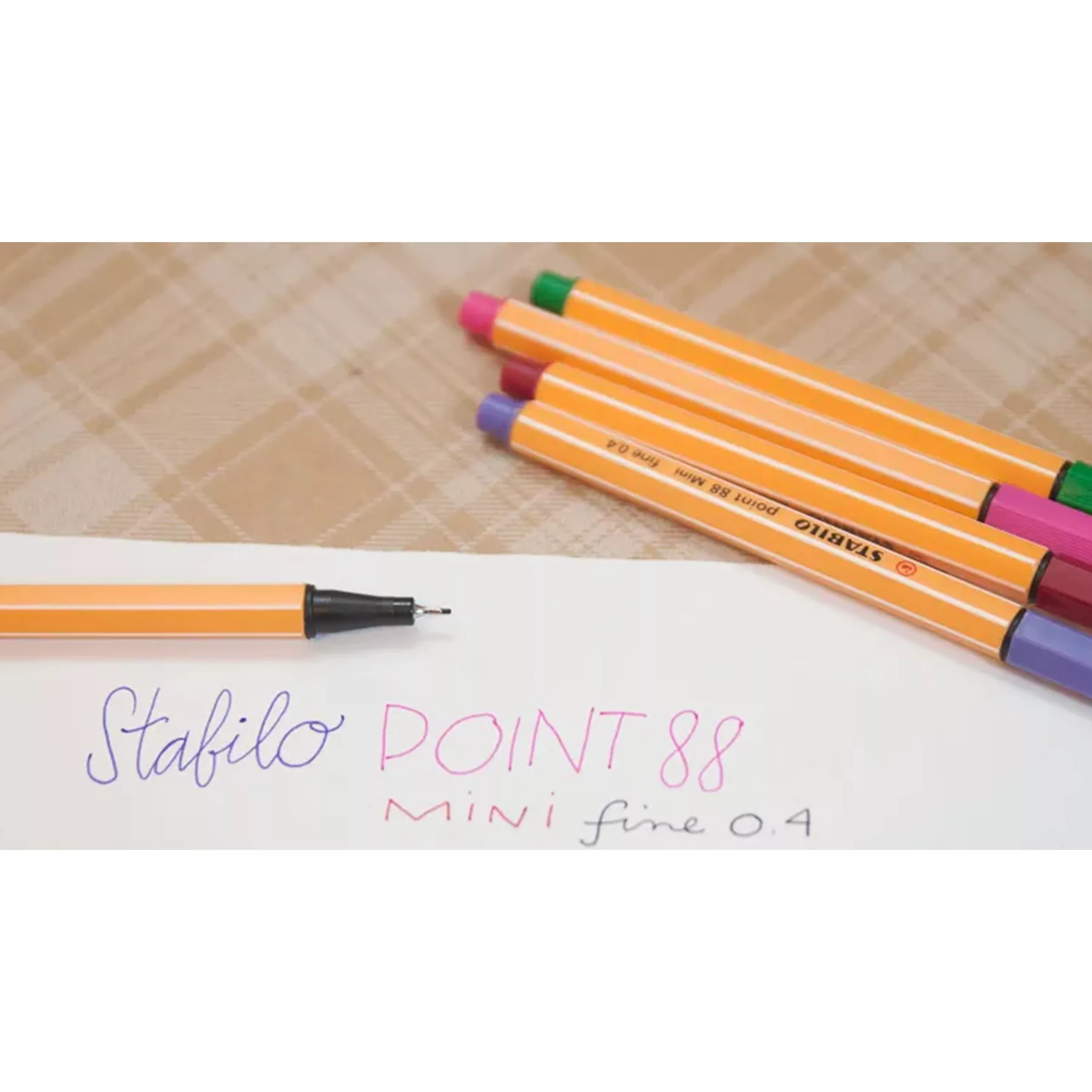 روان نویس 18 رنگ استابیلو مدل Point 88 Mini
