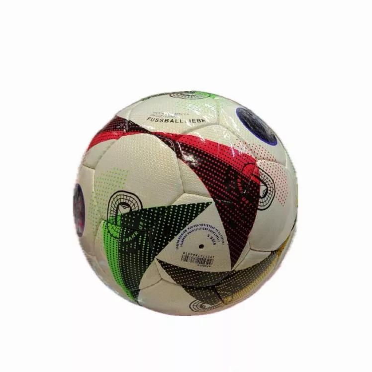 توپ فوتبال مدل دوختی یورو 2024