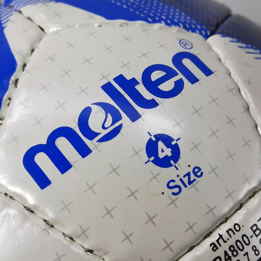 توپ فوتسال مولتن مدل 4800 - BZ