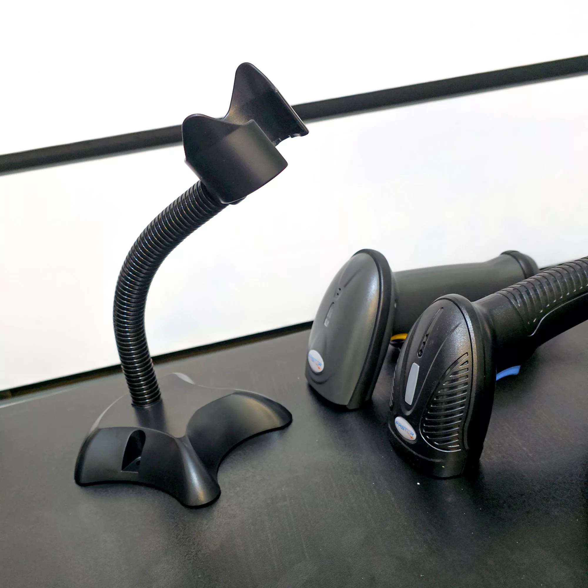 بارکد خوان دیتالاجیک مدل QuickScan Lite QW2100 کد 2025