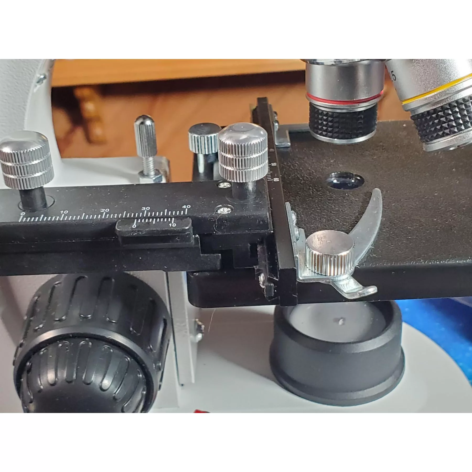 میکروسکوپ مدل زیستی کد 5000X به همراه کیف حمل