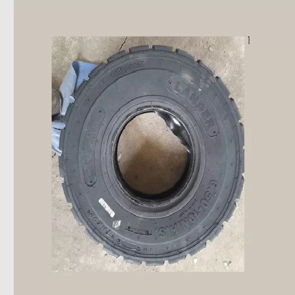 لاستیک خودرو لیفتراک لاندر سی مدل LS658 سایز 9-6.00