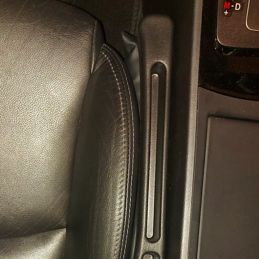 نظم دهنده و پرکننده فضای بین صندلی و کنسول مزدا مدل 2in1 مناسب برای مزدا 3 بسته 4عددی