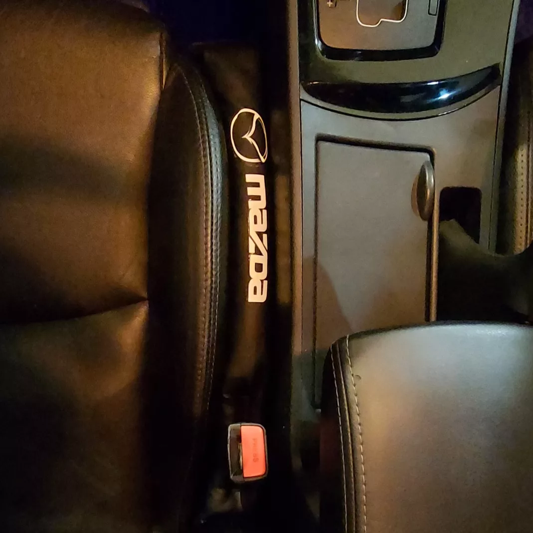 نظم دهنده و پرکننده فضای بین صندلی و کنسول مزدا مدل 2in1 مناسب برای مزدا 3 بسته 4عددی