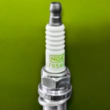 شمع خودرو ان جی کی مدل ۶ سیلندر - سوزنی پایه بلند مناسب برای تویوتا پرادو بسته ۶ عددی