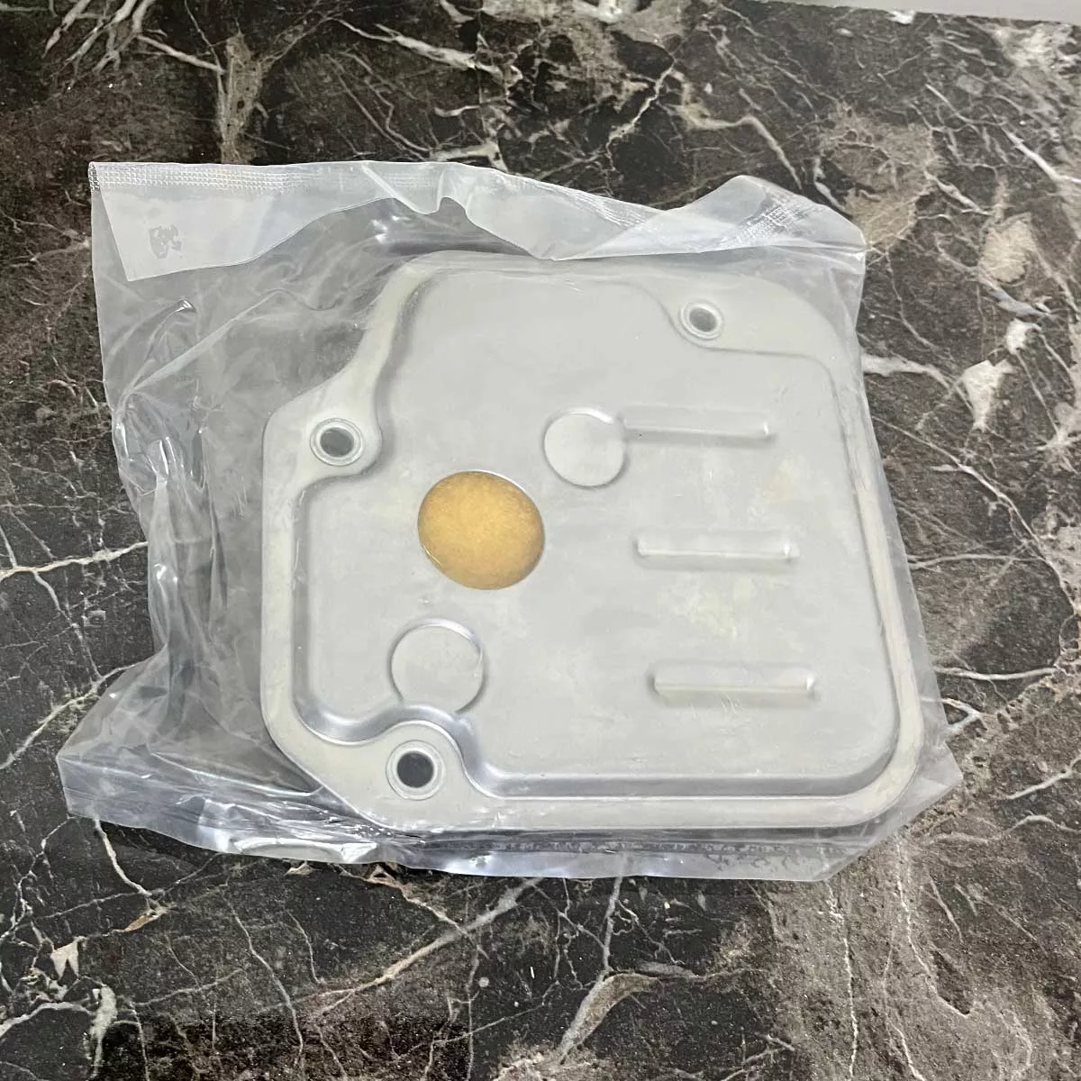 فیلتر روغن گیربکس هیوندا مدل 23001  مناسب برای برلیانس و هایما