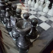 شطرنج مدل سنگی تاجی کد 3030