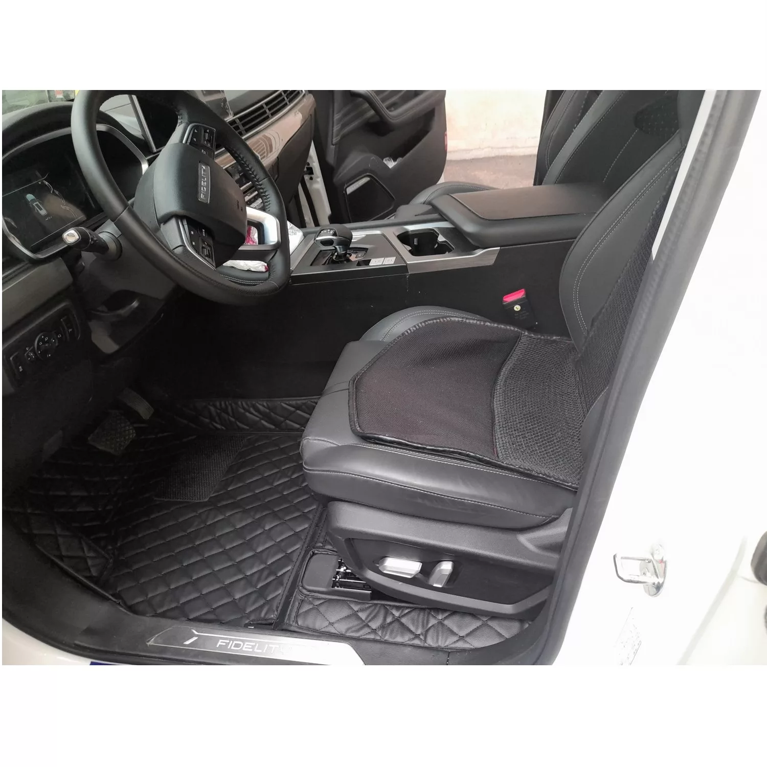 کفپوش سه بعدی خودرو مدل الماس مناسب برای فیدلیتی