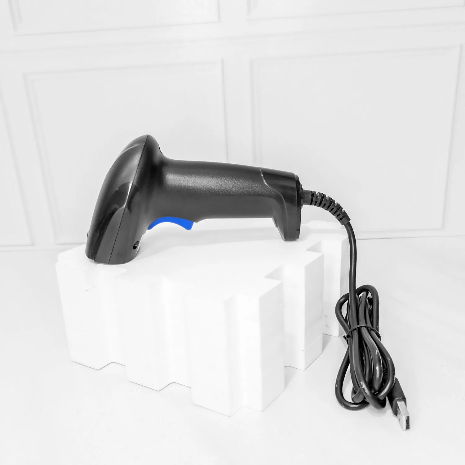 بارکد خوان دو بعدی فستر مدل Quick-Scan بههمراه پایه