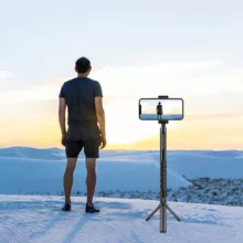 سه پایه دوربین چرخشی زومی مدل Handle مناسب برای دوربین Insta 360