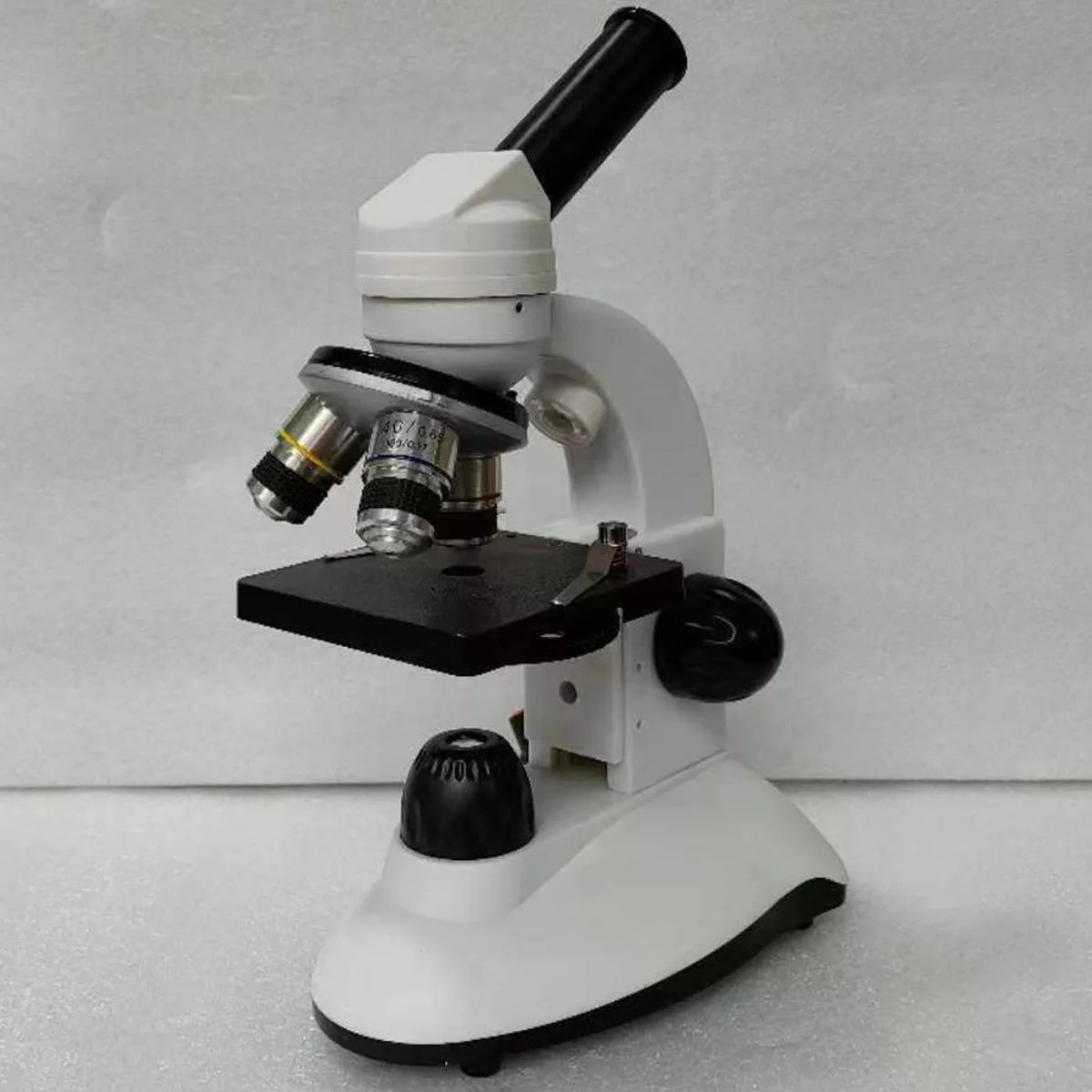 میکروسکوپ مدل XSP NEW 640X