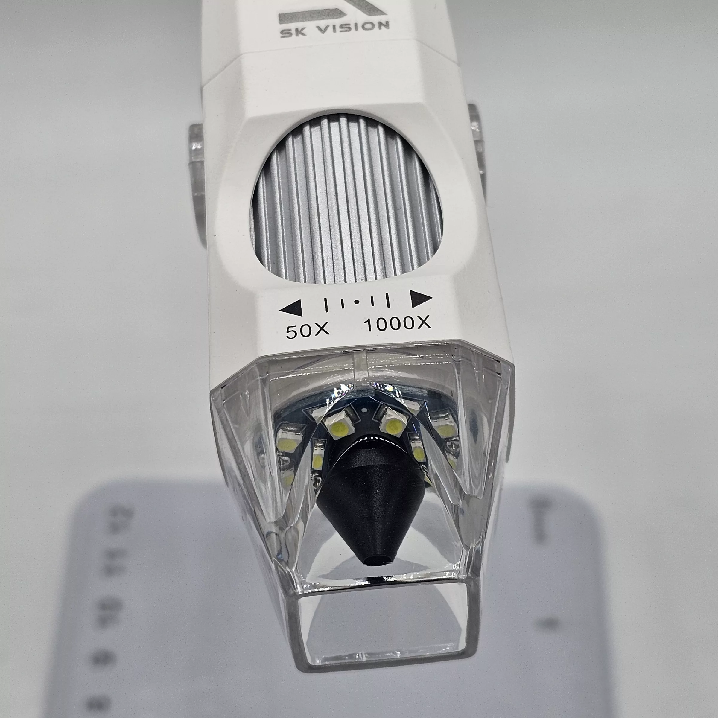 میکروسکوپ دیجیتال اسکای ویژن مدل WIFI-1000X
