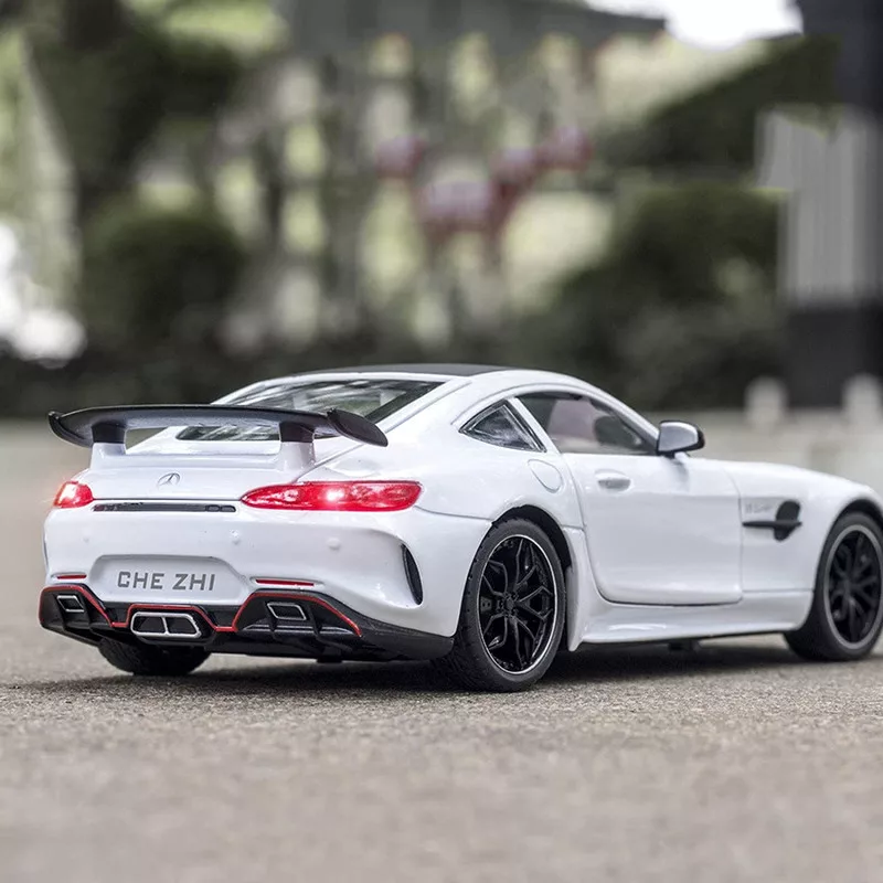 ماکت ماشین مدل فلزی 6درب بازشو موزیکال BENZ AMG GT دودزا