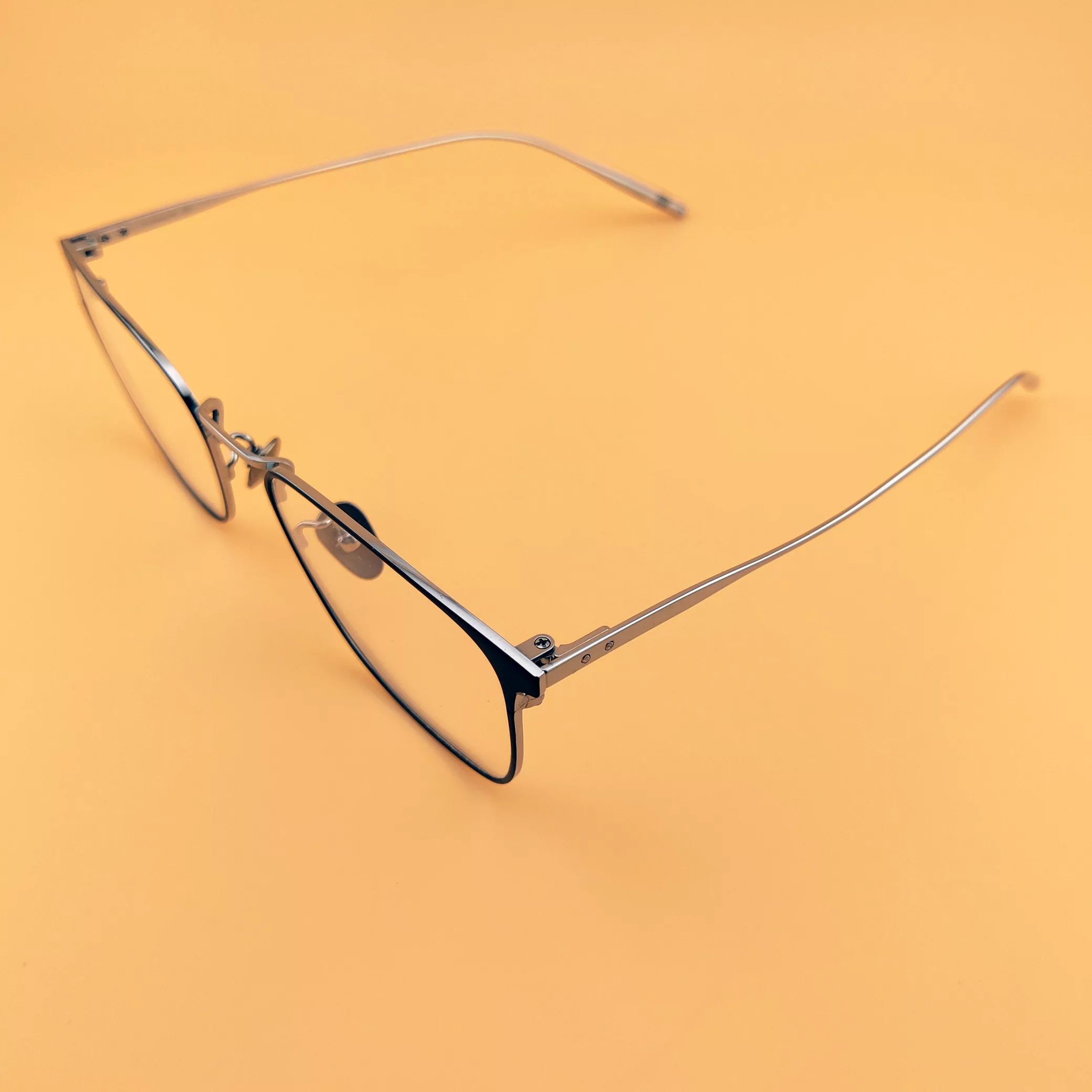 فریم عینک طبی مدل تیتانیوم کد JIOJEW-SEK02