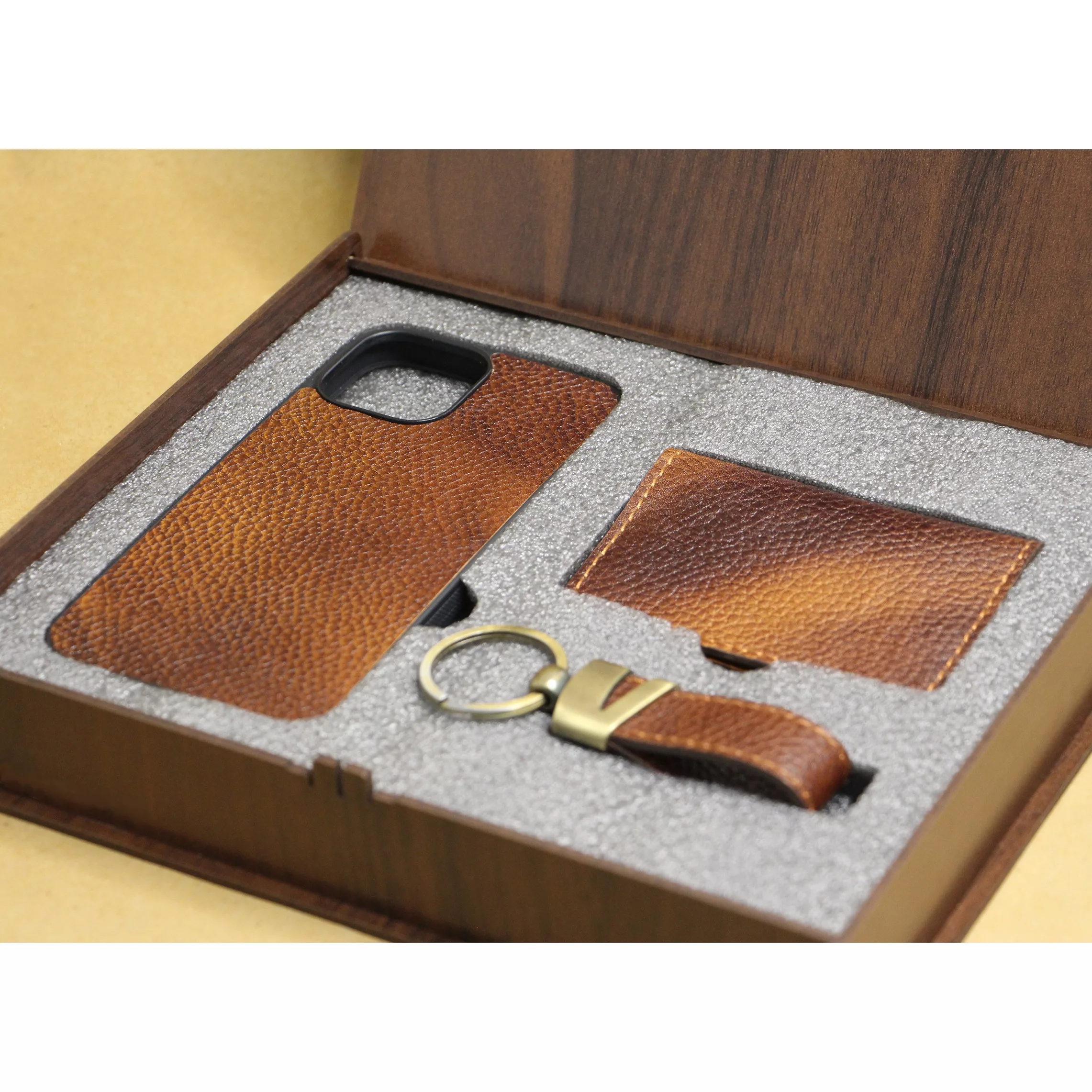 ست هدیه چرم سپنتا مدل 12